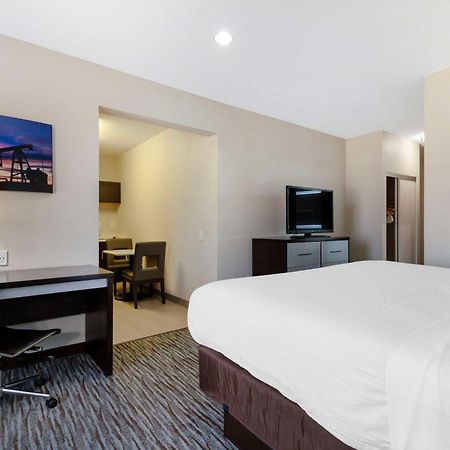 Best Western Plus Pleasanton Hotel Exterior photo